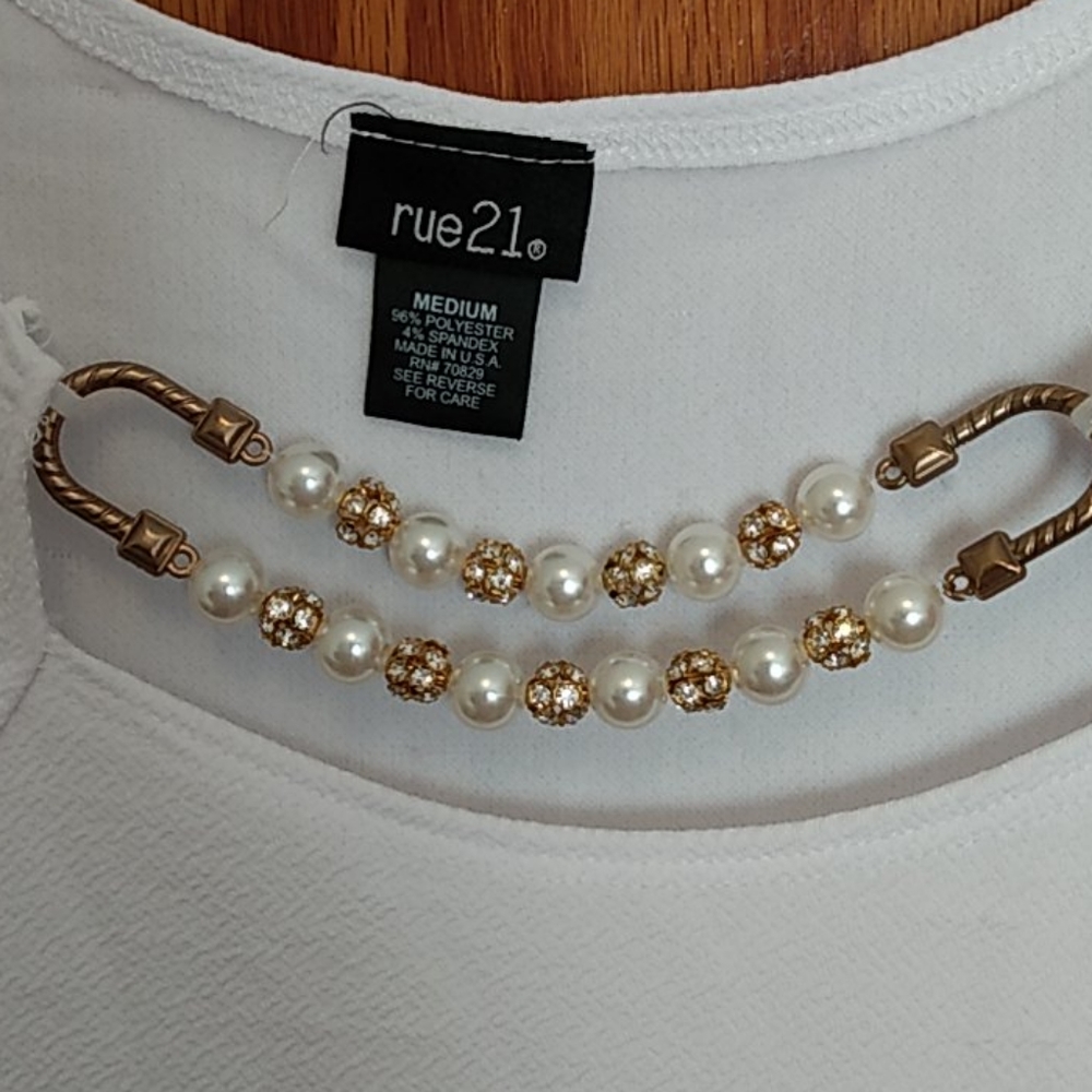 Rue21 - Picture 2 of 2